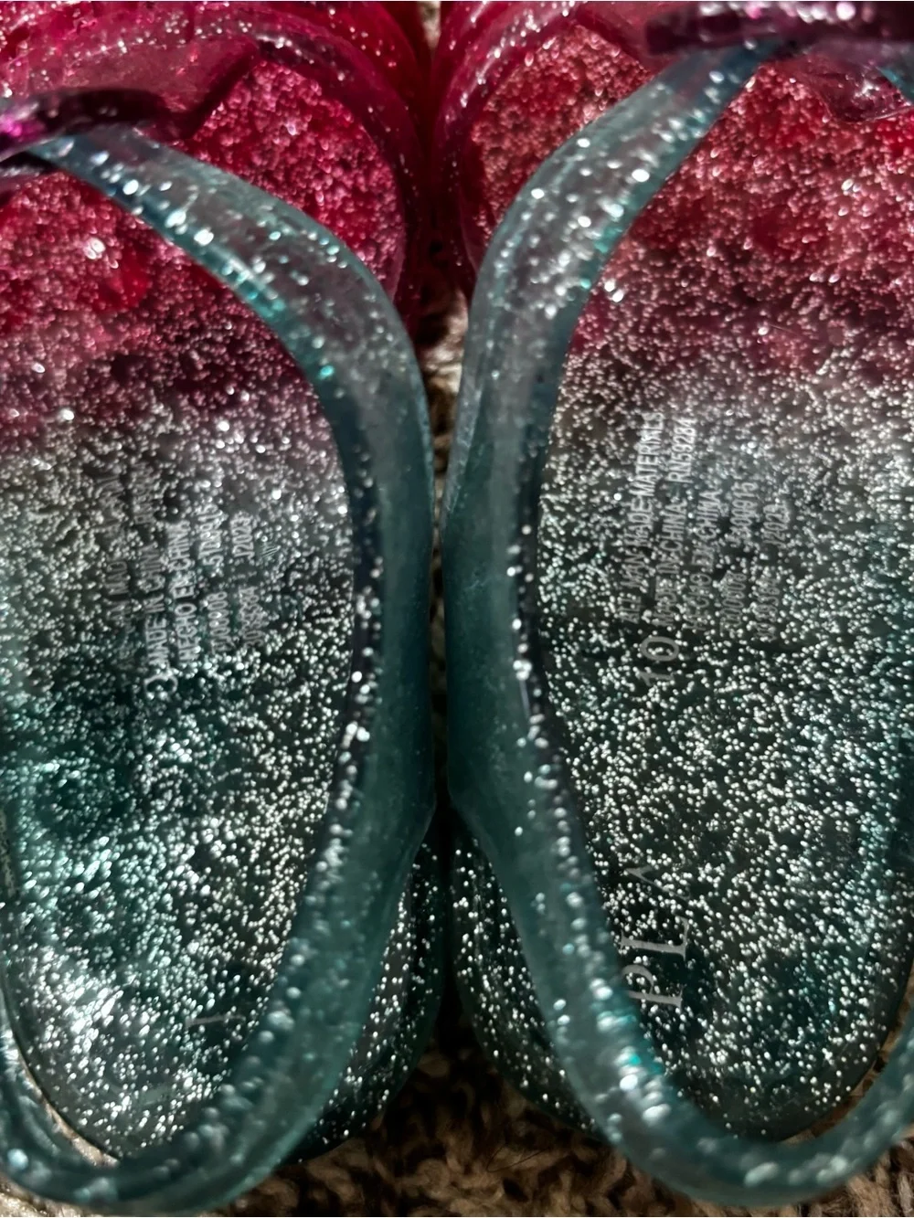 3/$15 Children’s place Glitter pink blue Jelly weave Sandals size 10